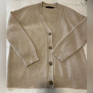 Like new oversized cardigan sweater. 100% cashmere. check out on Jenni Kayne web